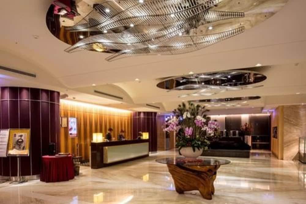 Fullon Hotel Kaohsiung Exterior foto